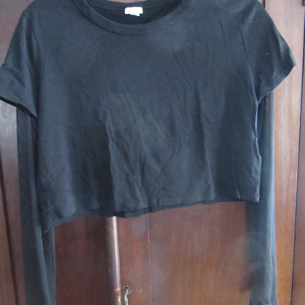 GARAGE Women's Small Black Top w/ Mesh Sleeves